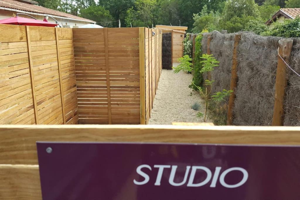 Le Chai De L'Ocean - Studio Avec Jardin Et Terrasse - Plage 300 M Soulac-sur-Mer Bagian luar foto